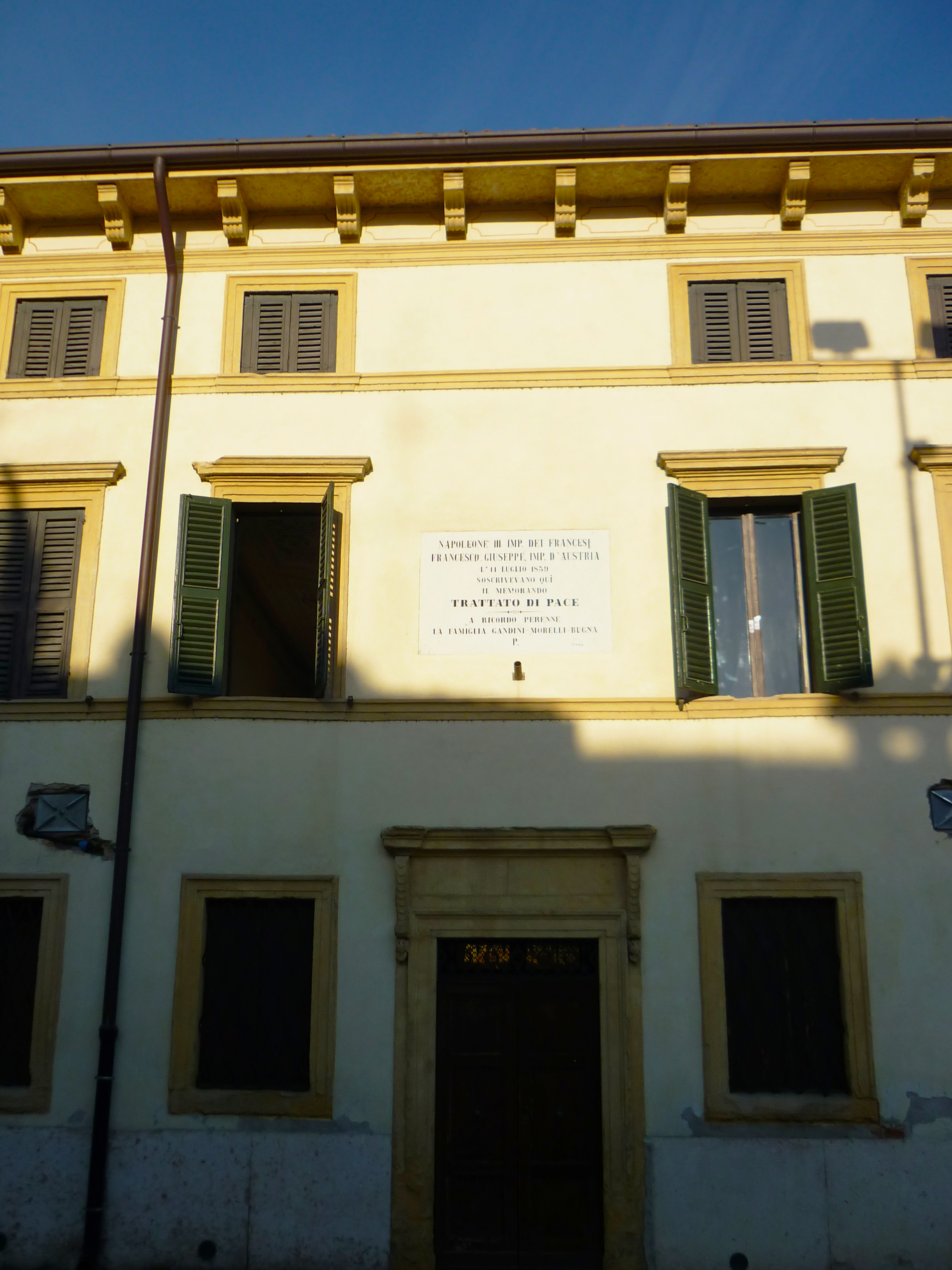 Palazzo del trattato 1