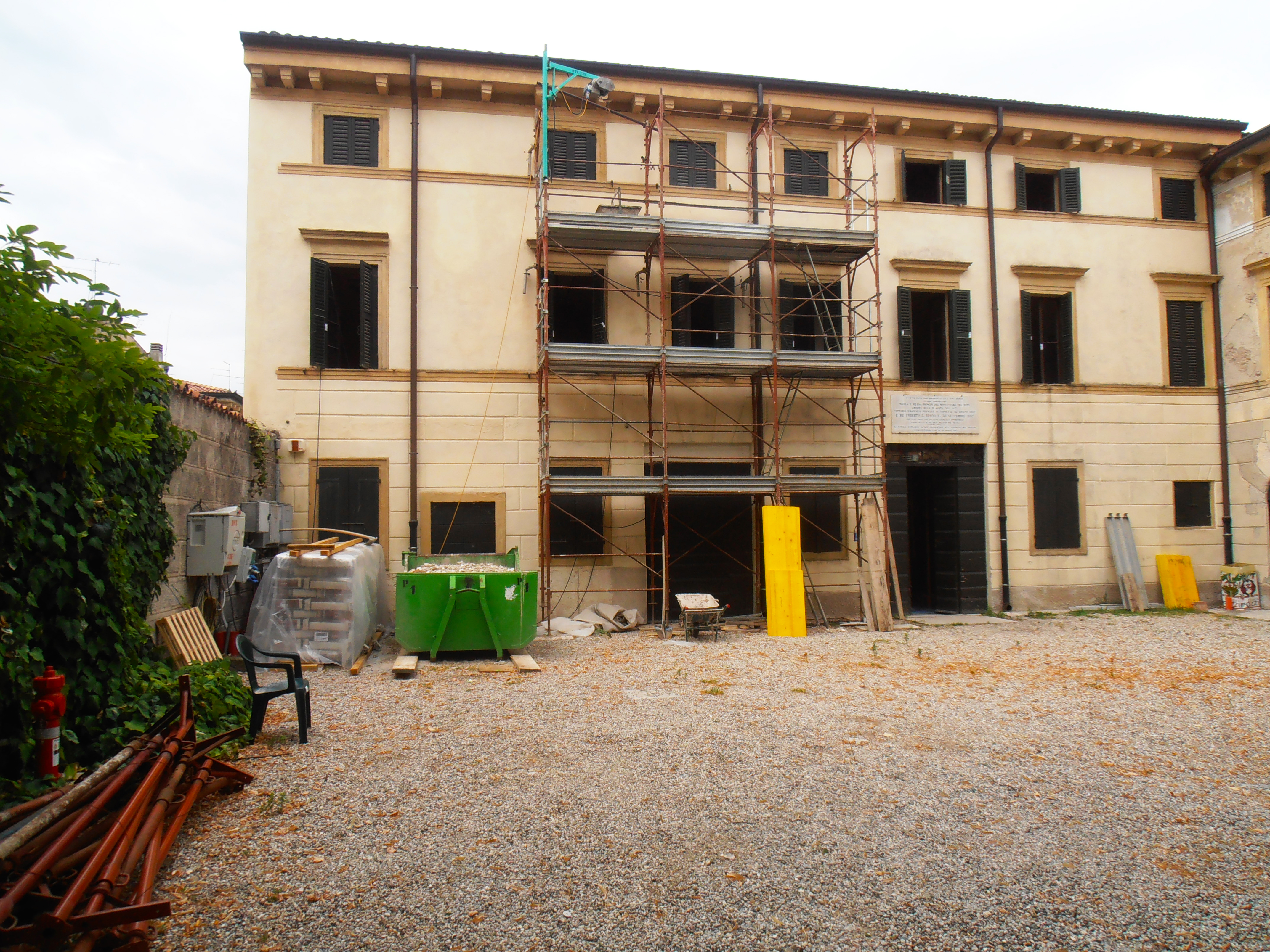 Palazzo del trattato 4