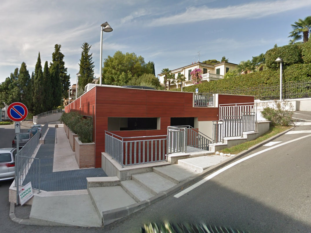 Parcheggio Gardone 2