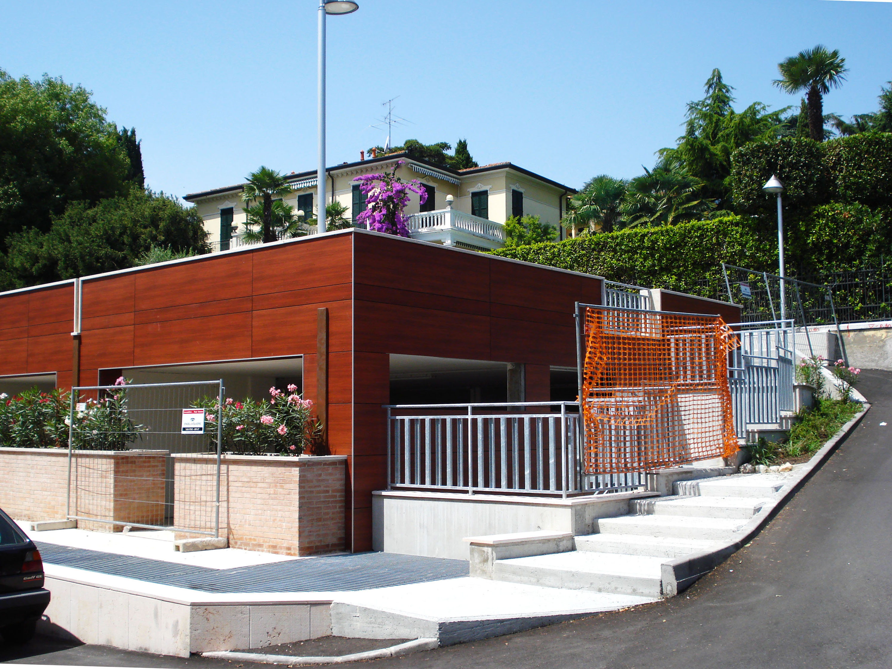 Parcheggio Gardone 4